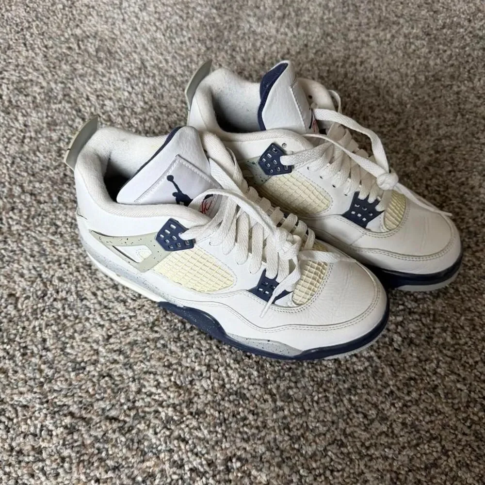 Jordan Men's White and Cream Trainers